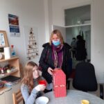 U susret novogodišnjim praznicima, djecu je posjetila potpredsjednica opštine Vesna Samardžić sa svojim saradnicima i uručila im prigodne poklone.